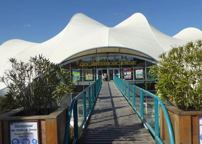 Bed & Breakfast Bienvenue A La Fremigere Jonzac