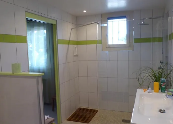 Bienvenue A La Fremigere Bed & Breakfast Jonzac